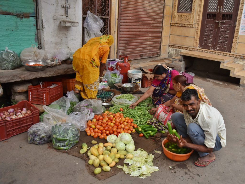 Verdure al mercato indiano